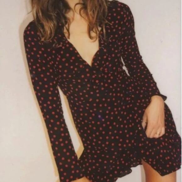 Réalisation Par Alexandra Black Silk Wrap Mini Dress Ruffle Hem Medium Polka Dot - Picture 1 of 12